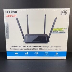 D-Link AC1200 Wireless Router - Black NWT